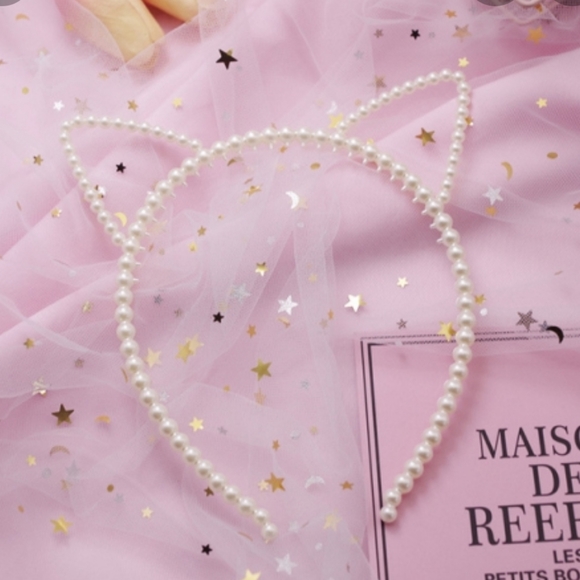 Pearl Cat Ears Headband. New - Picture 2 of 5
